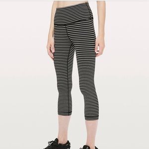 Lululemon wunder under striped crops **luon
